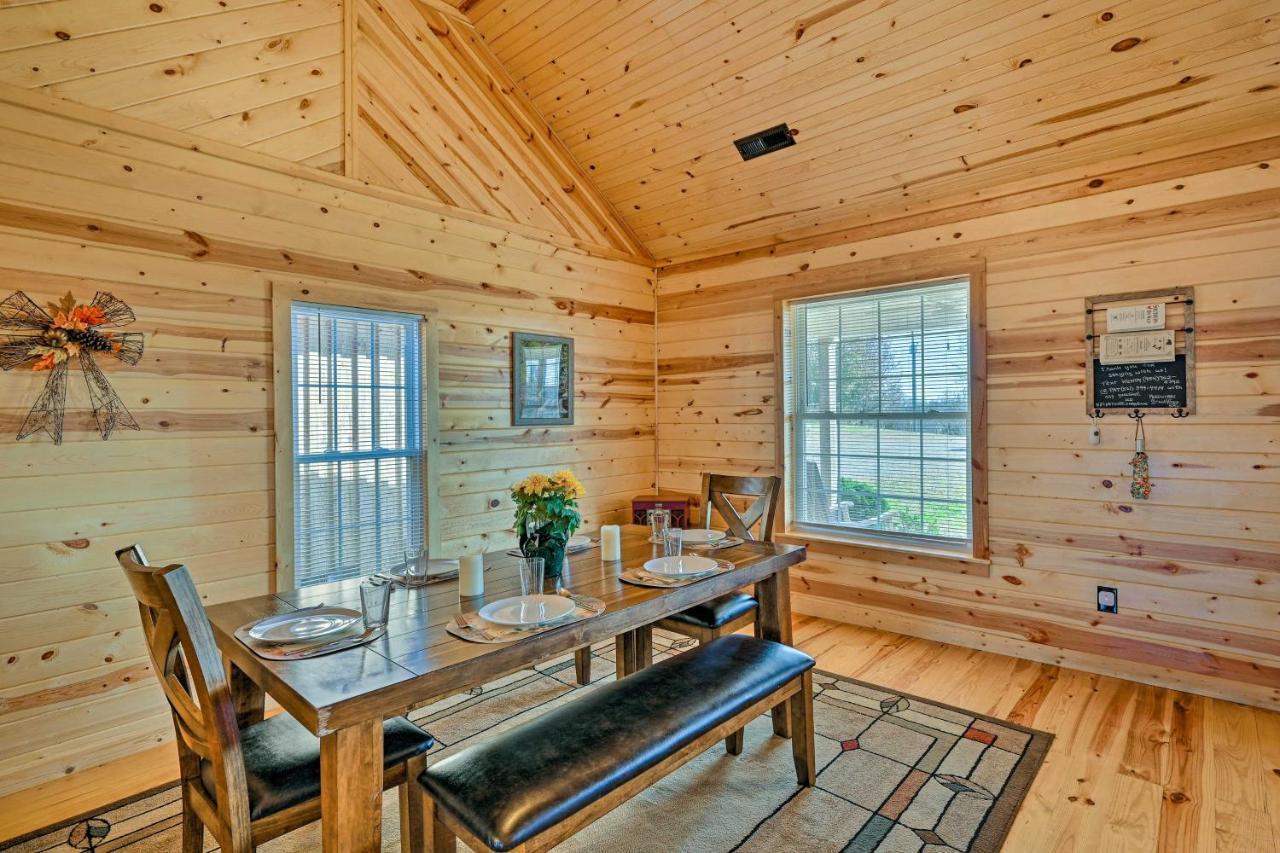 Breathtaking Elkin Getaway With Vineyard Views! Βίλα Εξωτερικό φωτογραφία